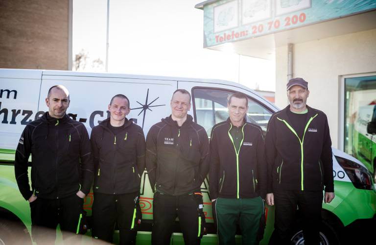 Montage-Team PKW/ Folien